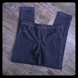 Carters size 7 jeggings - never worn